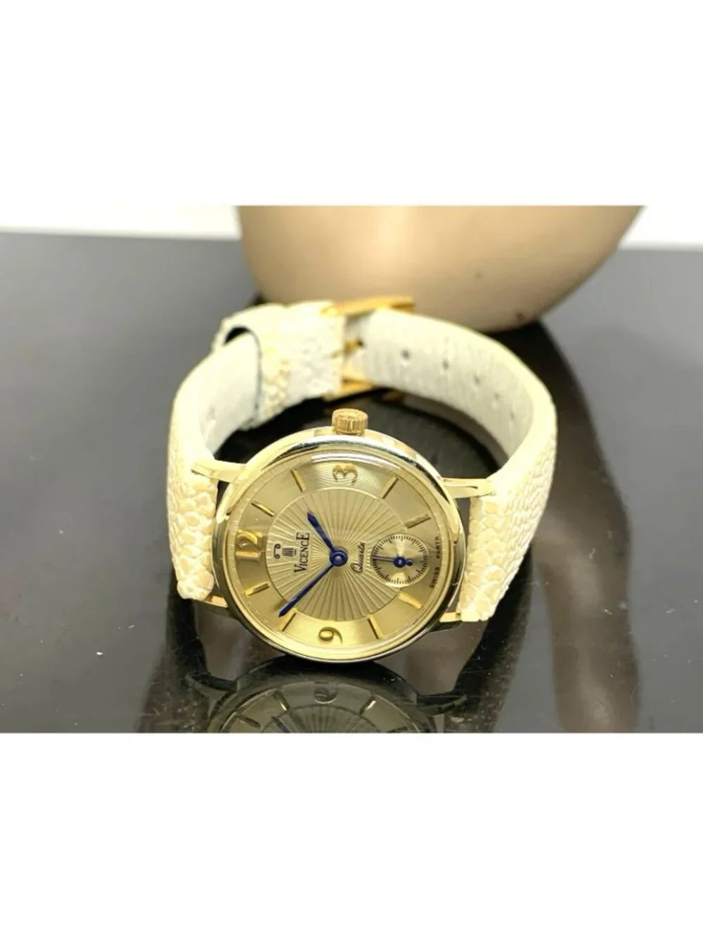 Vicence Women's Watch Swiss Quartz 14K Yellow Gold Case Leather Strap 26mm